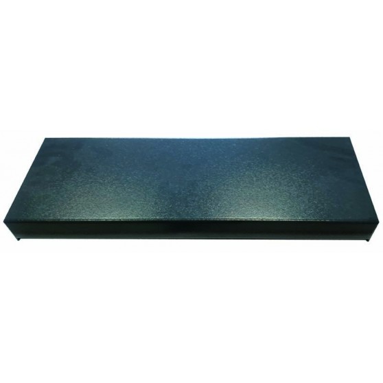 Cover for flat tracks lifts Cover for flat tracks lifts